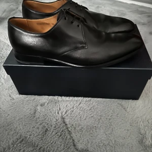 Ralph lauren exklusiva kostymskor - Storlek 42.5 fint skick med kvitto