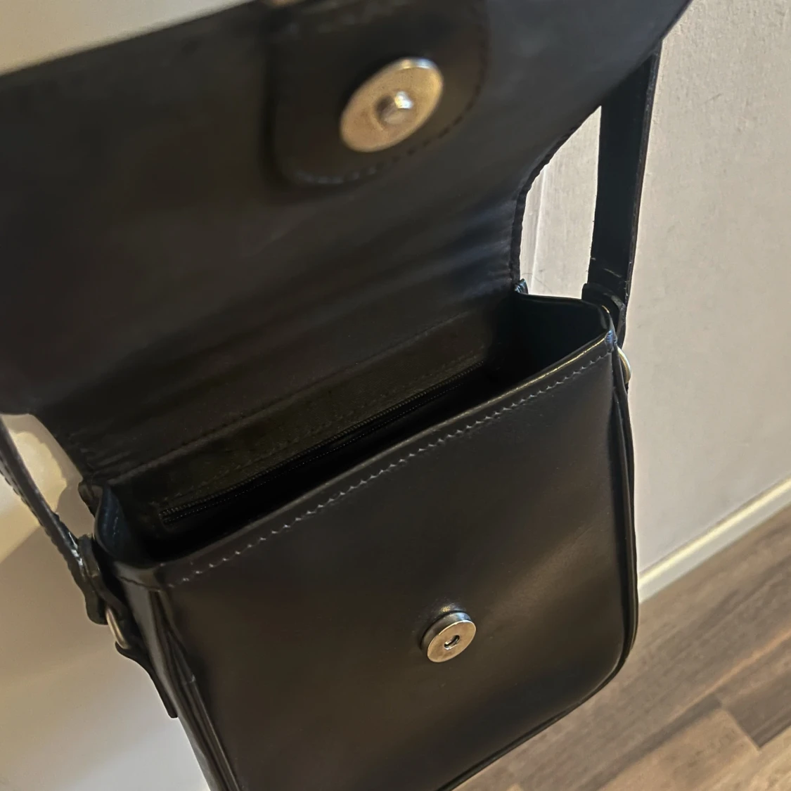 Axelbandsväska - 90