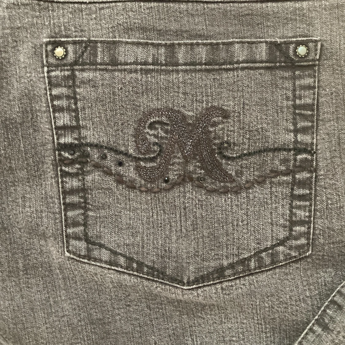 Gråa y2k jeans - 90