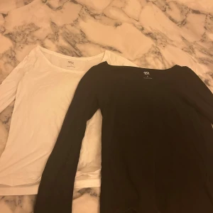 långärmade tröjor  - säljer två långärmade tröjor från lager 157 som ej kommer till användning längre båda för 50kr en för 30kr