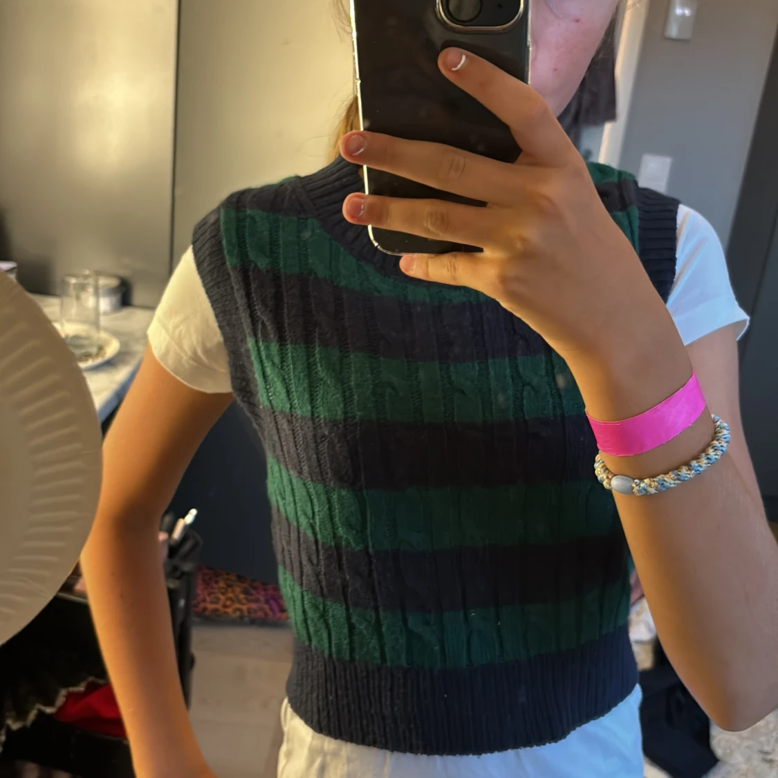 Randig stickad väst - 91