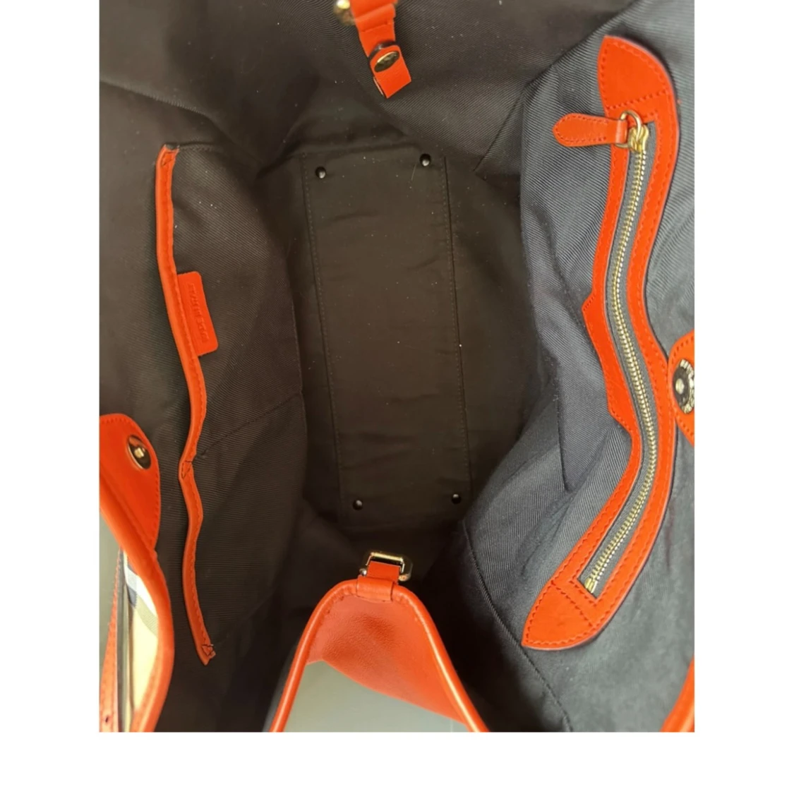 Burberry väska - 91