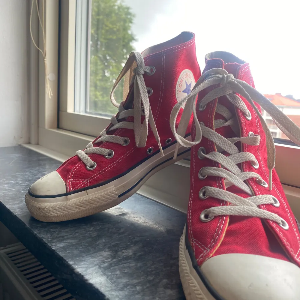 Fina Converse skor i storlek 37 . Kengät.