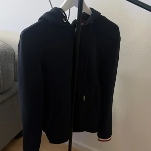 Moncler zip  - Moncler zip Size L fits M 