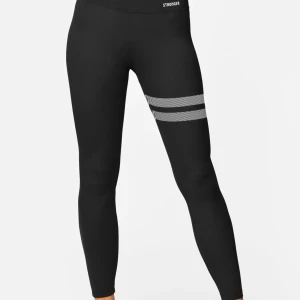 Tränings tights  - Säljer mina stronger tights som blivit för små. Fick de i present men använde de fä gånger tills jag växte ur de. Säljer de för 400kr + frakt (du betalar frakten) pris kan alltid diskuteras, obs tar inte hand om postens slarv 💗