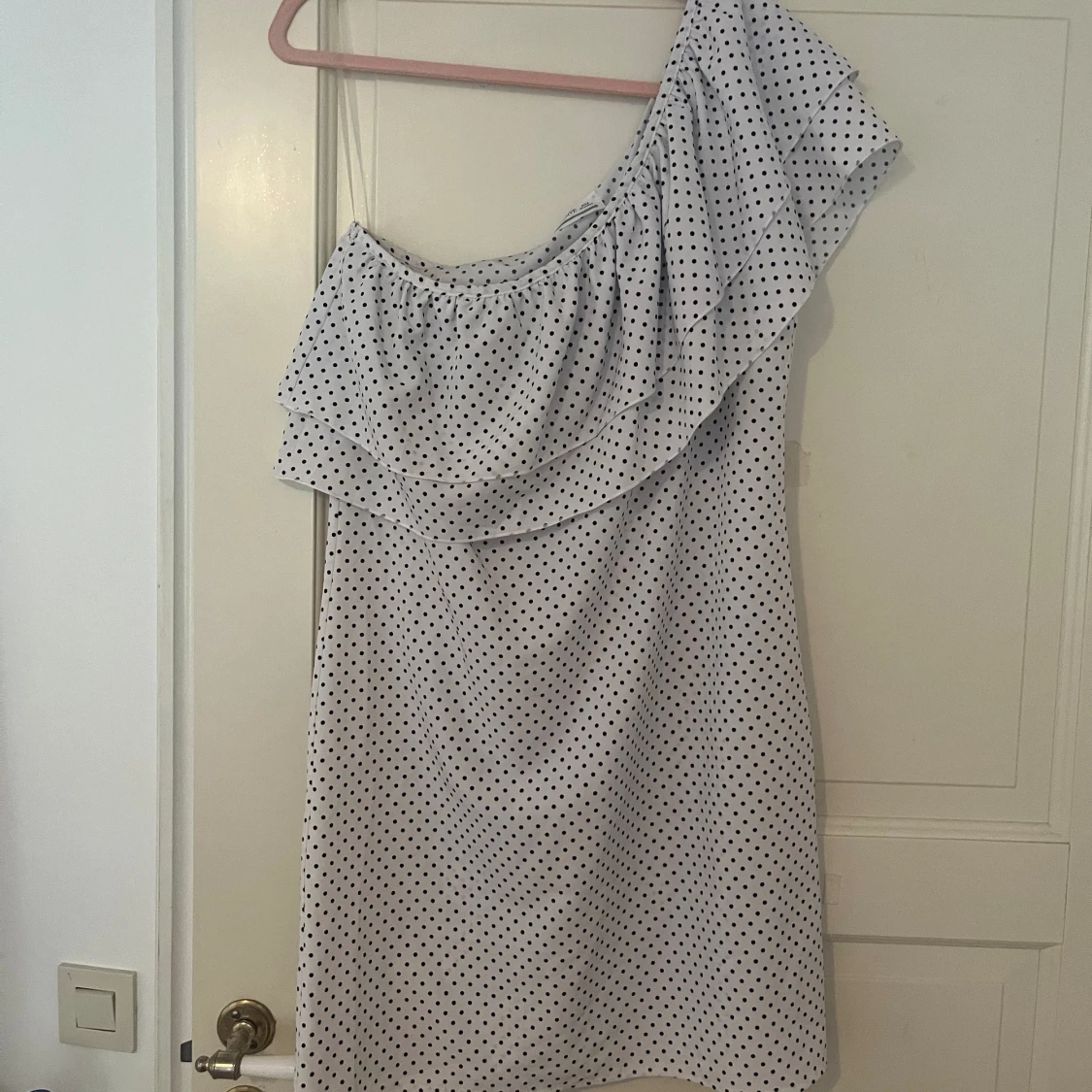 Off shoulder klänning