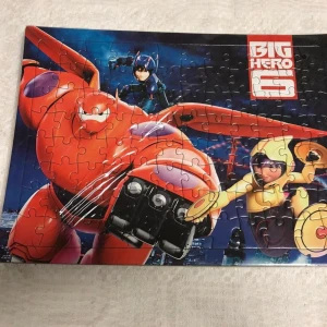 Barn Pussel i 96 bitar  - Mått 35.00*25.50 *0.60 cm Helt ny  79kr/st , sammafrakt 