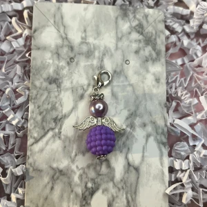 Lila och silver lyckoängel  - Lila och silver lyckoängel. 