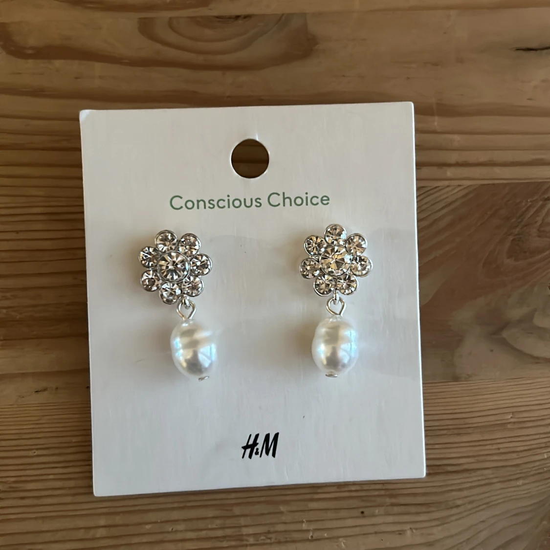 Örhängen från H&M