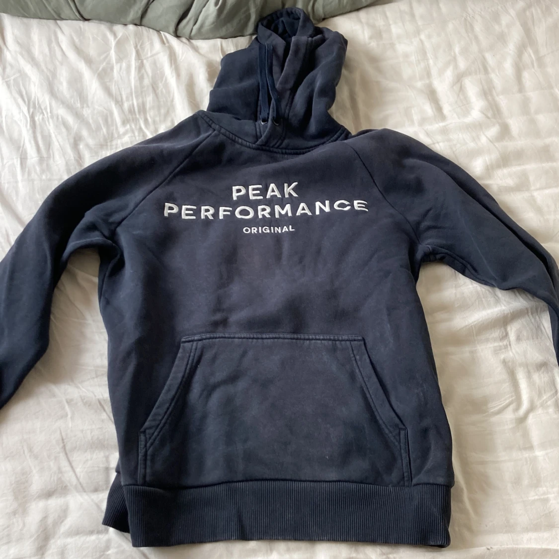 Peak Performance hoodie