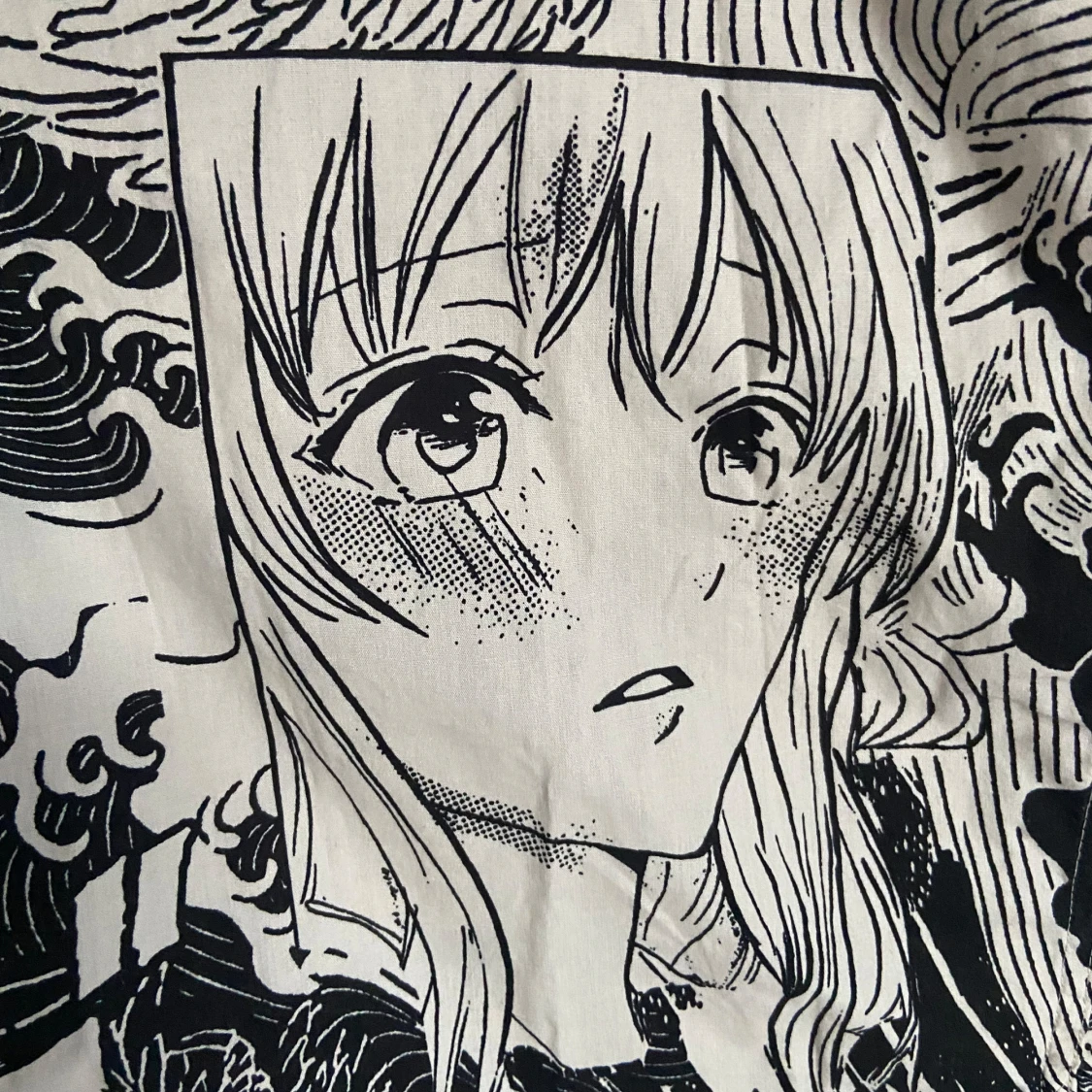 Skjorta med animetryck - 91