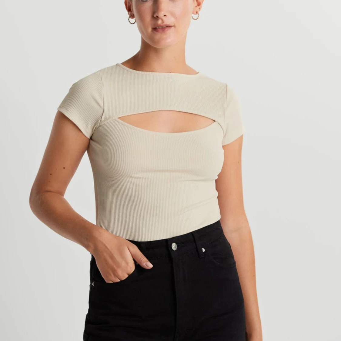 Leo cutout top - 92