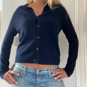 Kashmir soft goat kofta - Aldrig använd 💝💝 100% Kashmir, möts endast upp i Stockholm!! Nypris: 2000kr