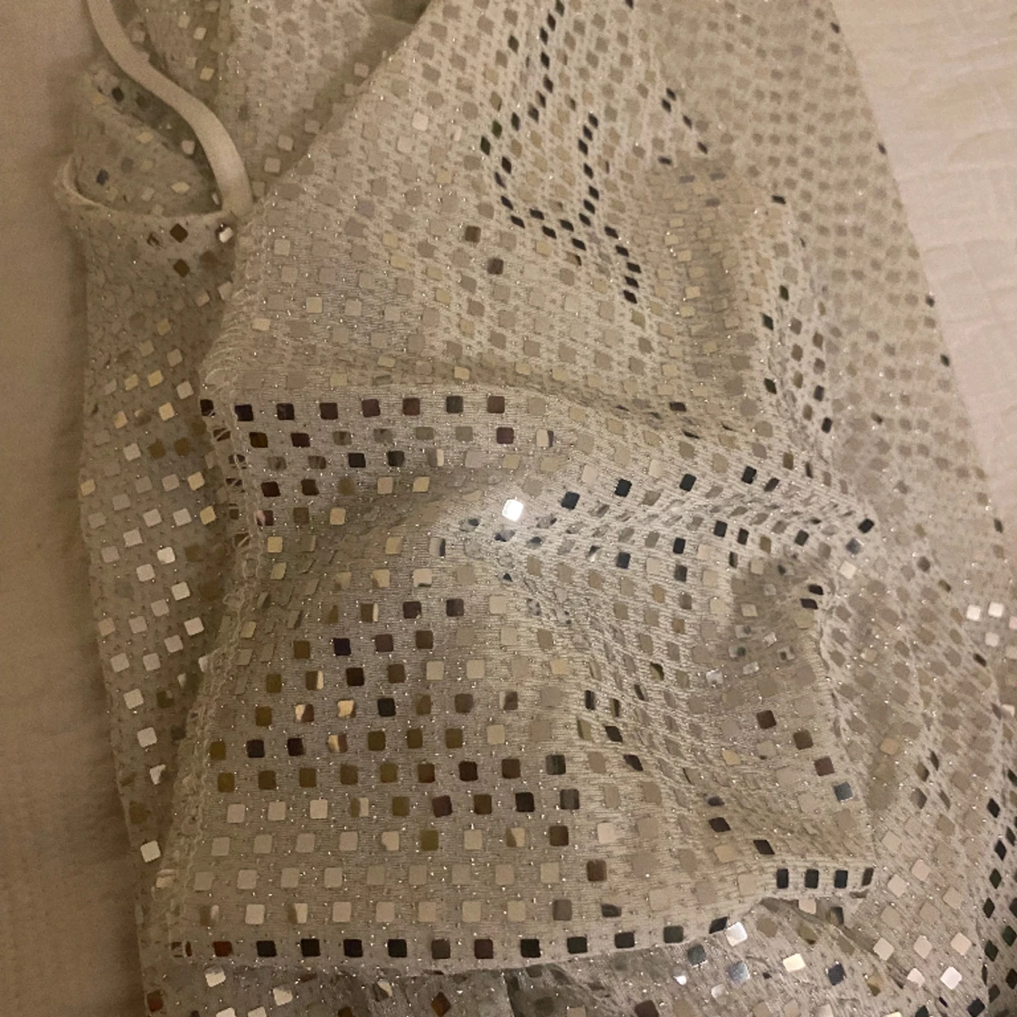 festklänning öppen rygg - 90