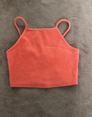 Topshop croppad linne - Nästan neon orange, fint material