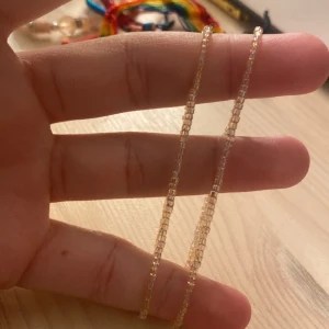 Armband  - Säljer dessa jätte fina Fina armband som inte kommer ta användning Längre( kan även tänka att möta upp i Södertälje Står för postens Slarv inga returer Kan även tänka mig att byta någonting)