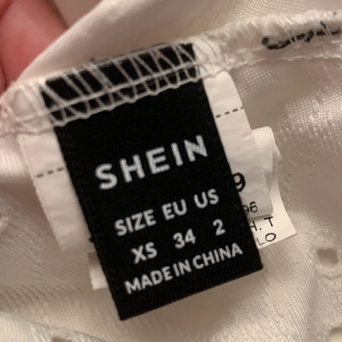 En fin top från SHEIN som säljs för den är förlåten  - 91