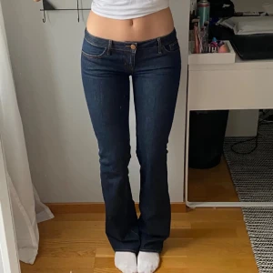 Lågmidjade Jeans🩷 - De perfekta lågmidjade jeansen❤️