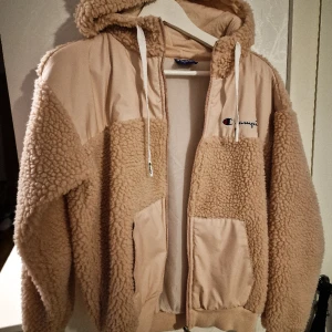 Champion pink hoodie - Pastel pink hoodie from Champion. Really good condition. XS/S