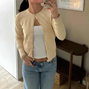 Kofta - Helt oanvänd kofta från Saint tropez i storlek S. 