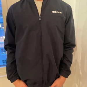 windbreaker - bra skick