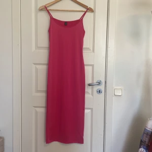 Långklänning - Endast använd 2 gånger