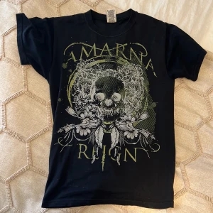 Svart T-shirt  - Cool svart T-shirt 