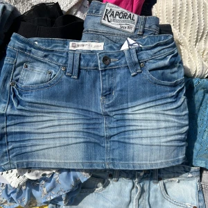 Jeanskjol - Supersnygg och unik jeanskjol