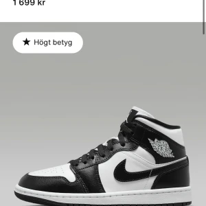 Nike air Jordans 1 - Nyskick använda typ 3 gånger!  Nypris 1699kr Säljer pågrund utav att dom bara står! Kvitto finns. Kan skicka fler bilder privat. Kan mötas eller skickas. Kom med bud  