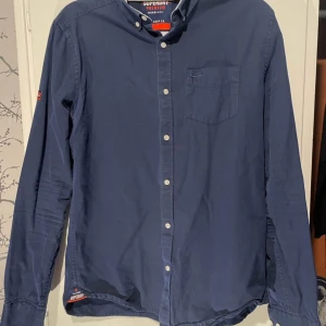 Superdry skjorta  - Superdry skjorta,bra stick 