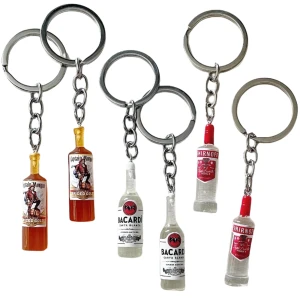 NYCKELRINGAR / VÄSKSMYCKEN - KOLLA GÄRNA IN MINA ANDRA ANNONSER MED FLERA OLIKA DRYCKER! Finns några av varje, 25kr/st + frakt 18kr (går plats fler på samma porto). Skicka PM med beställning.