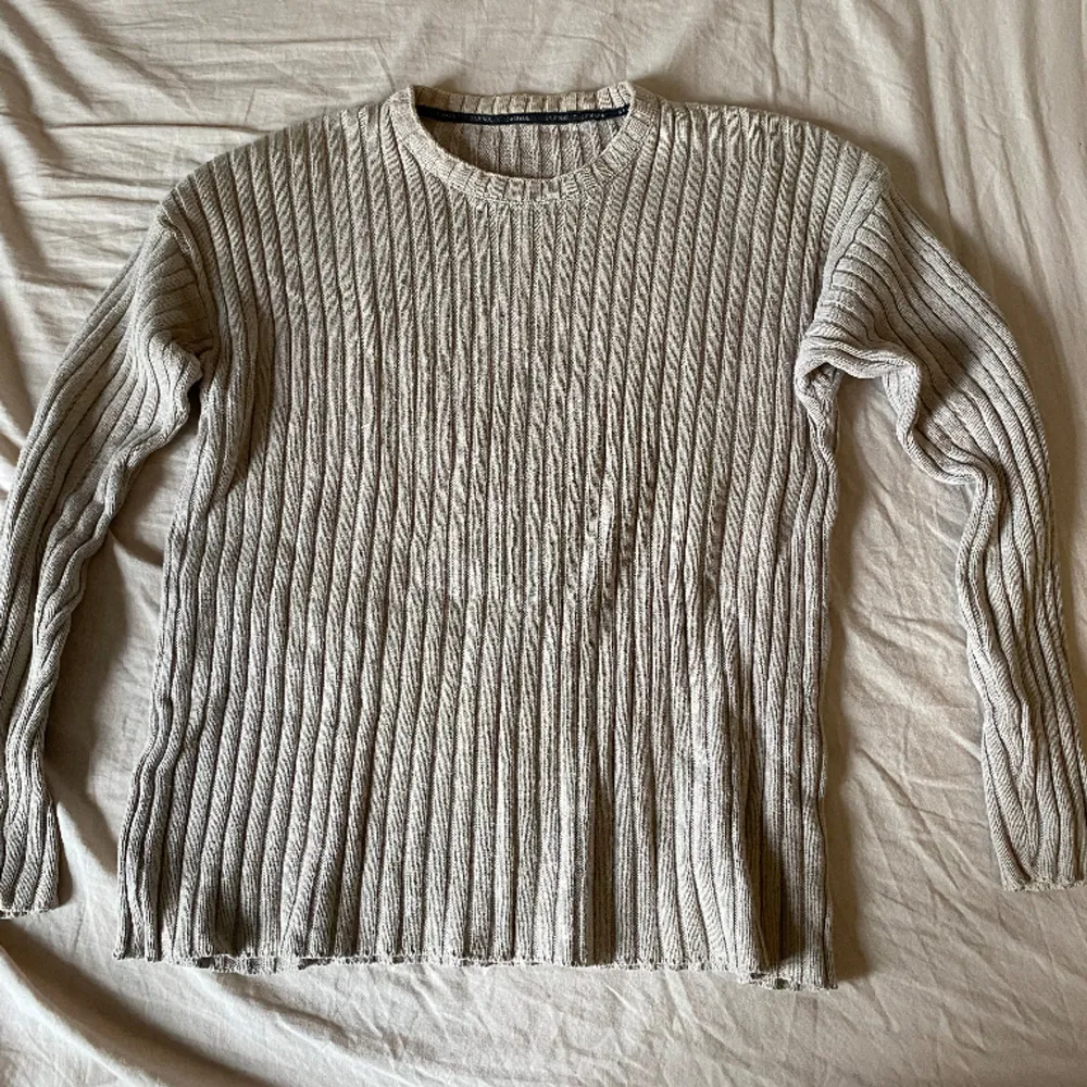 Beige sweater tröja från Samsøe Samsøe. Hoodies.