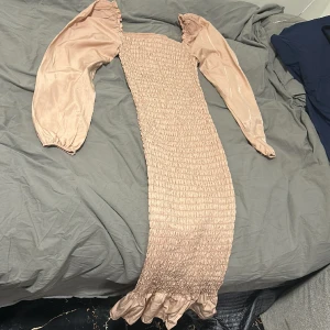 Klänning  - Bra skick. 