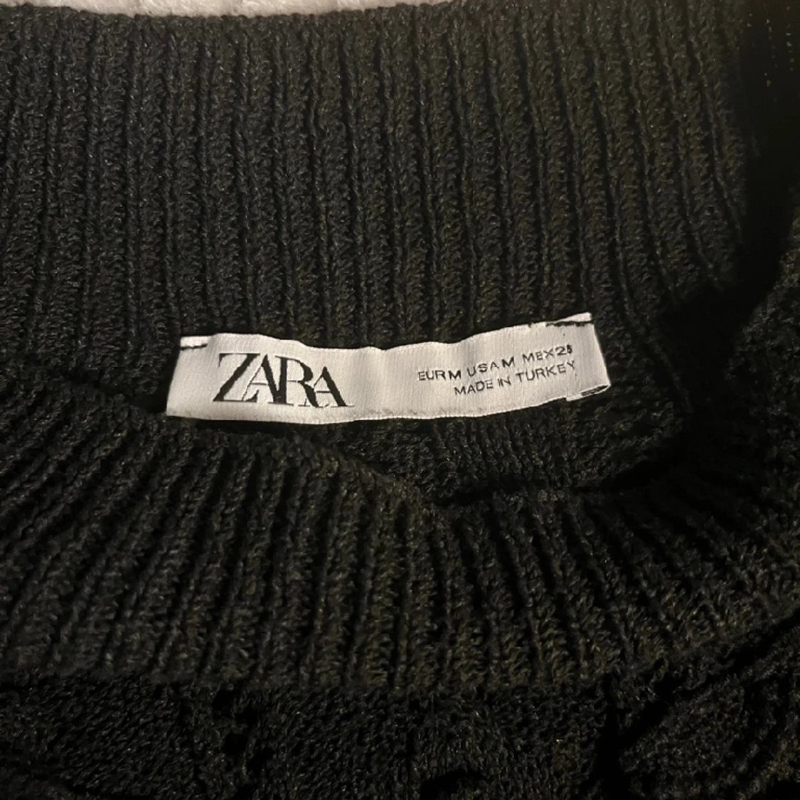 ZARA VOLANG TRÖJA - 90