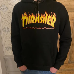 Thrasher hoodie - Fint skicl