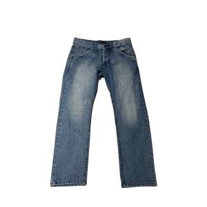 Rabiez jeans, aldrig använda och i gott skick. Köpta secondhand. Pris går att diskuteras vid snabb affär och är öppen för byten!🖖 