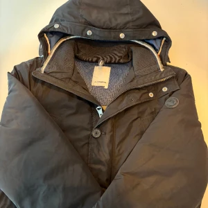 Jlindeberg vinter jacka  - Najs varm vinter jacka från Jlindeberg i bra skic