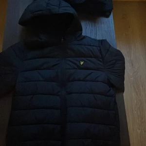 Lyle and scott jacka - Inga defekter, skick 8/10
