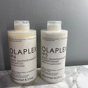 Olaplex - Olaplex schampoo och balsam. Aldrig använda, nypris ca 300-350 kr/st. Säljer båda i ett kit för 350. Priset kan diskuteras vid snabb affär! Skriv privat vid frågor!💗
