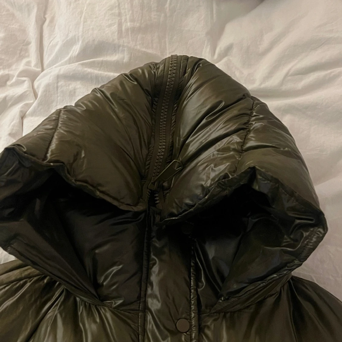 Grön glansig pufferjacka - 91