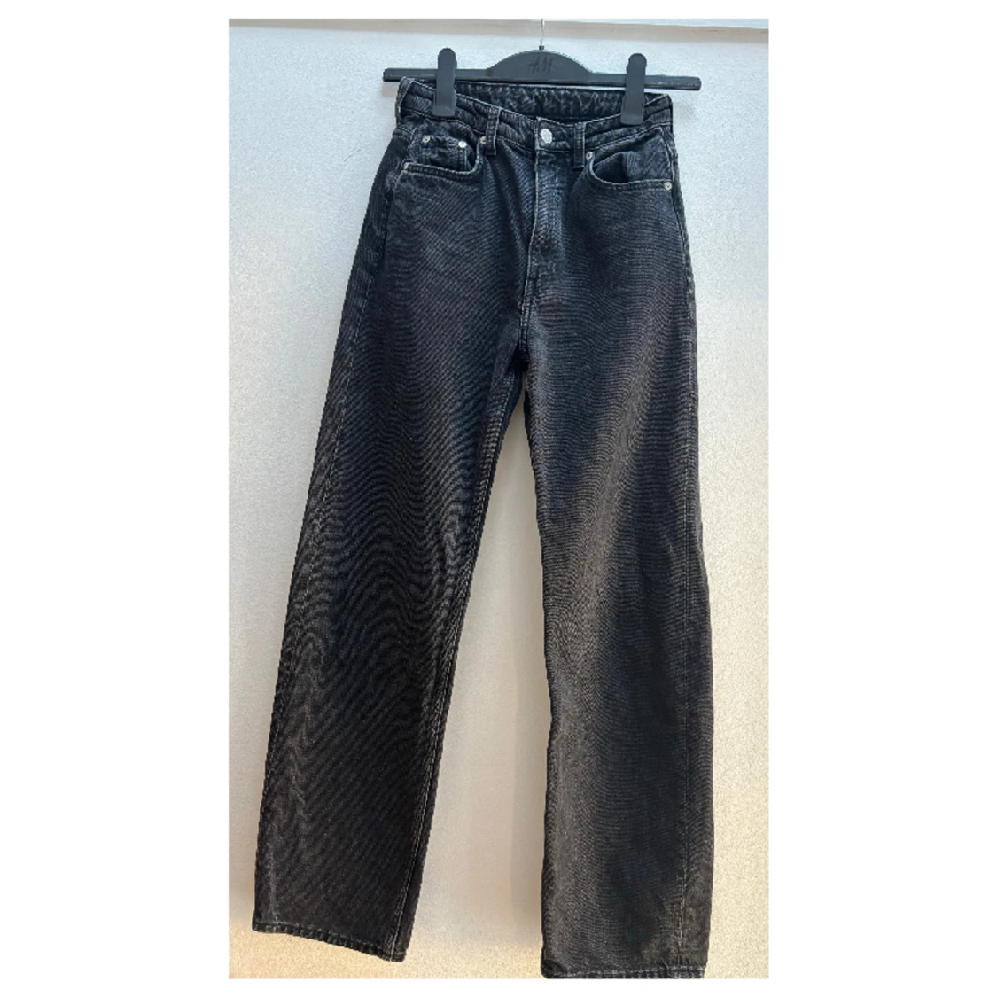 WEEKDAY svarta jeans