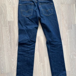 Levi’s 501 - W29 L32 Mycket gott skick använda ett fåtal ggr tvättade en gång.