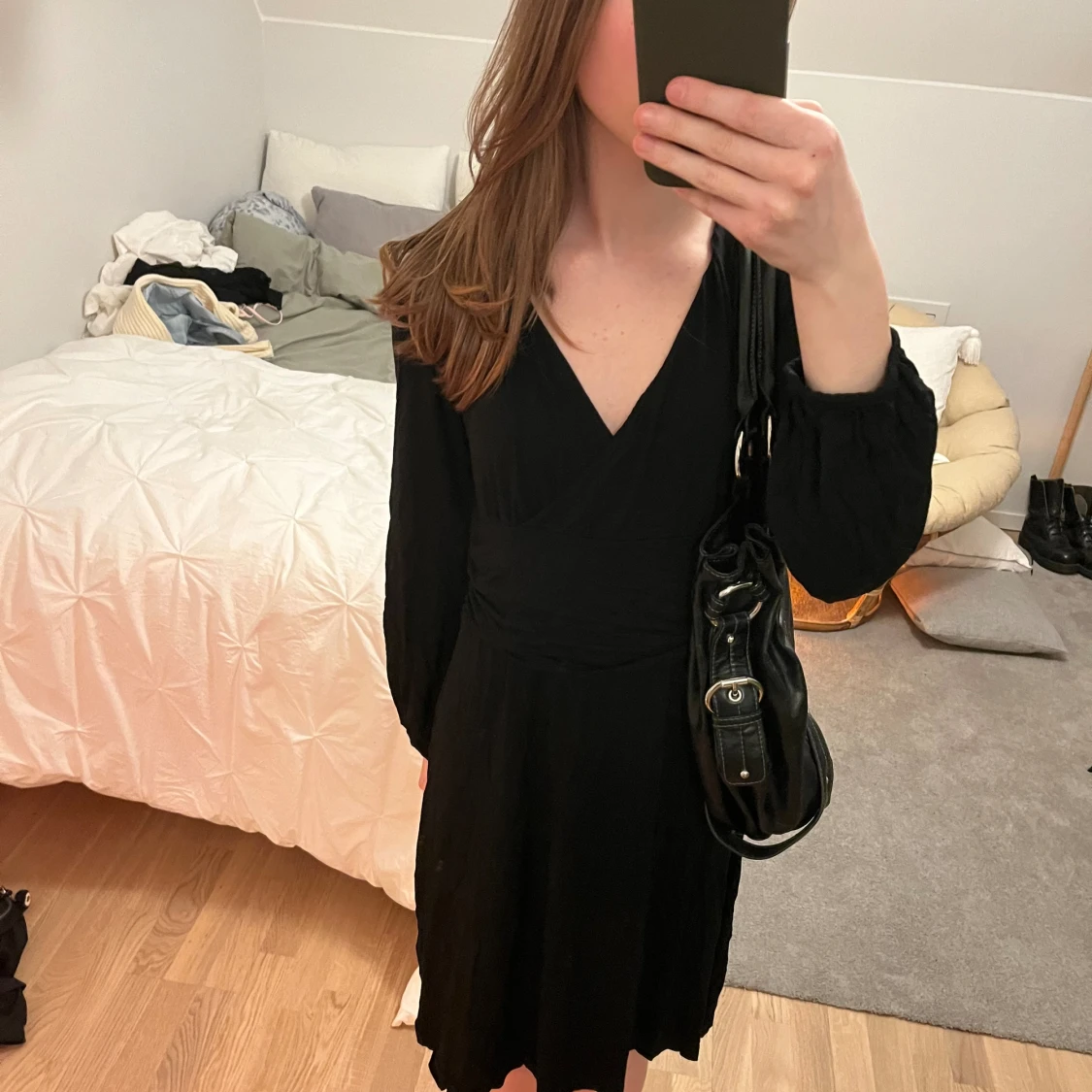 Svart klänning swedish design - 90