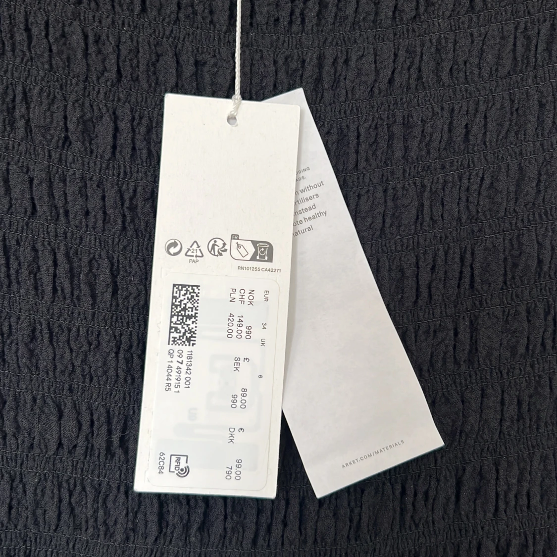 Ny offshoulder klänning ARKET - 92