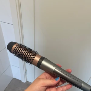 värmeborste - värmeborste från Remington knappt använd!!