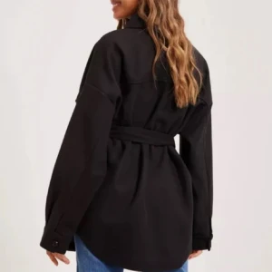 Kappa  - säljer denna jacka pågrund av att den tyvärr inte kommer till någon användning. fortfarande jättefint skick och jackan är ifrån Nelly 