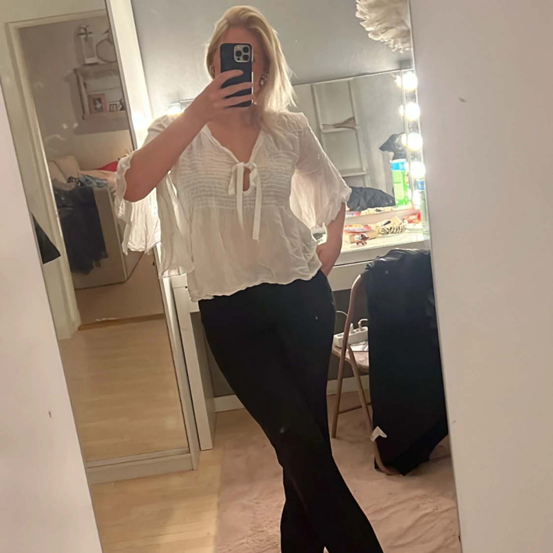 Blus, kom med prisförslag ❤️