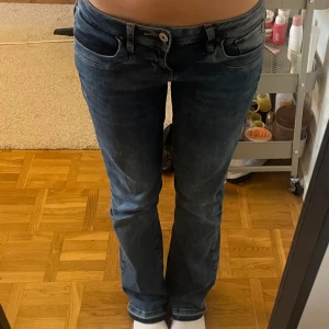 ltb jeans  - i modellen valerie, storlek 27/30💕