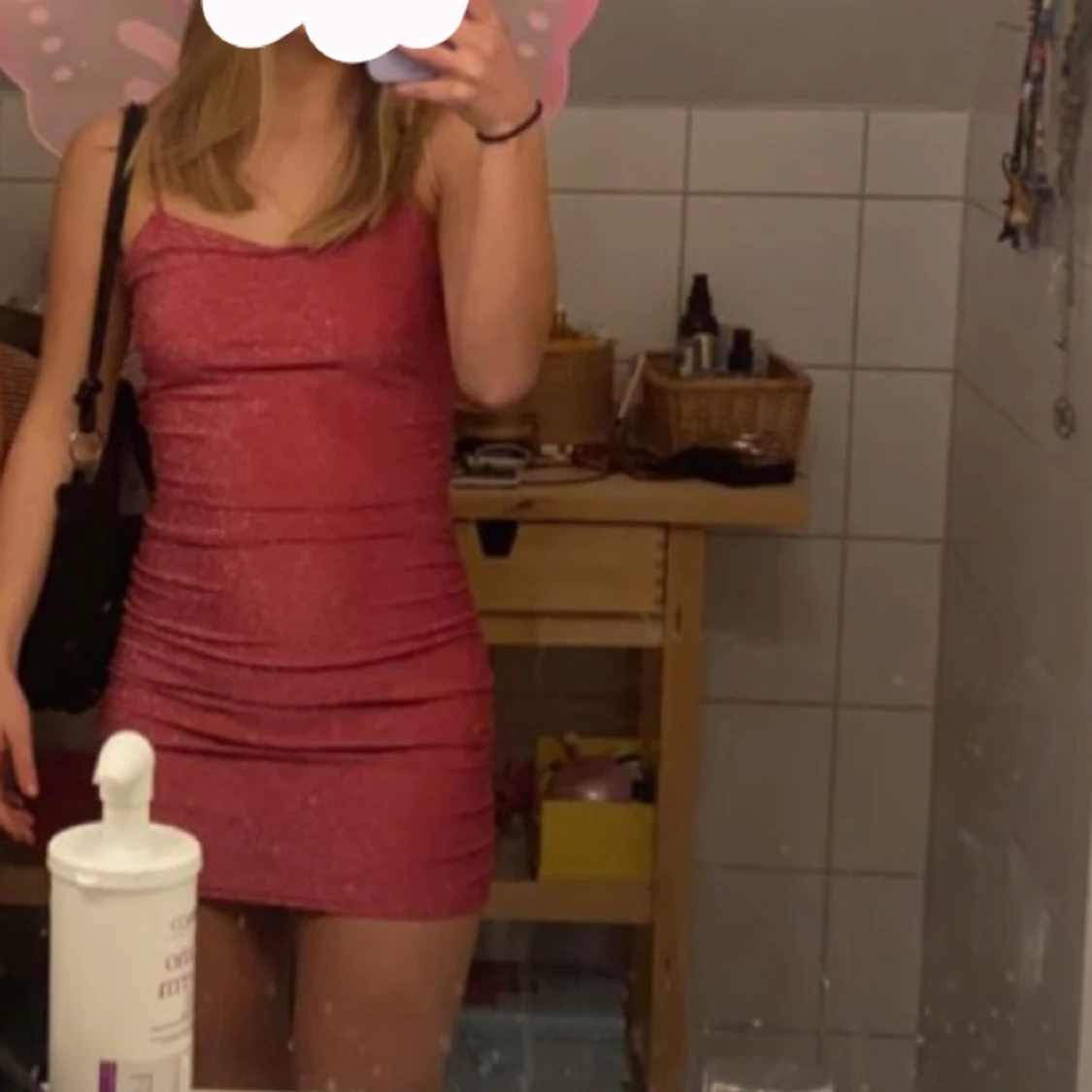 Rosaglittrig klänning - 90