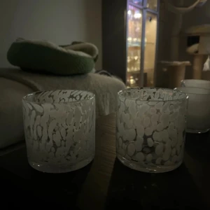 Ljus lyktor  - Prickiga ljus lyktor 